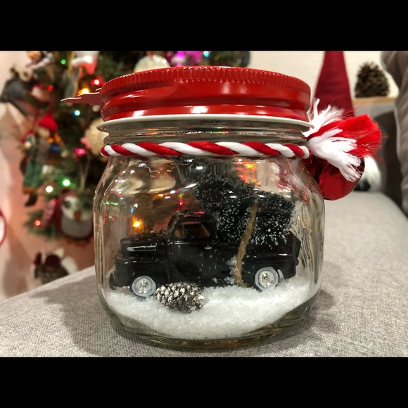 Car in a Jar Waterless Snow Globe - Picture 1 of 7